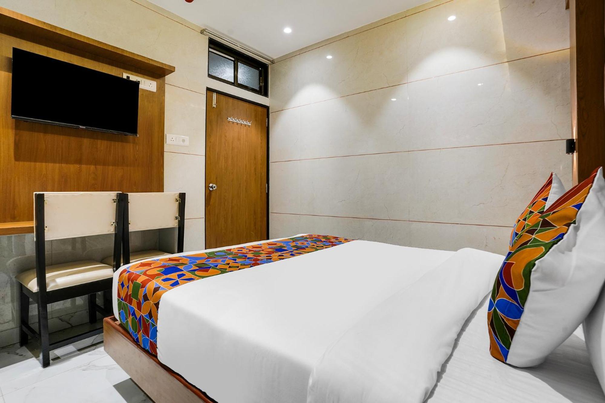 Fabhotel Rr Residency - Near Bkc Mumbai Bagian luar foto